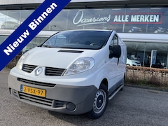 Renault Trafic - 2.0 dCi T27 L1H1 Eco Airco - Cruise control - Parkeersensor achter - Trekhaak - Zijschuifd