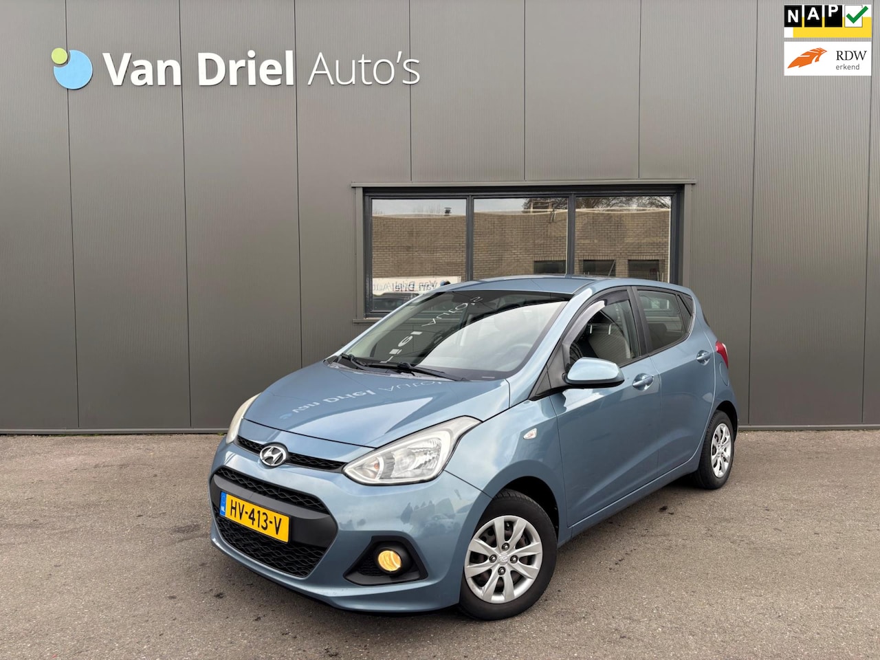 Hyundai i10 - 1.0i i-Motion Comfort / Airco / Cruise Control / Navigatie! - AutoWereld.nl