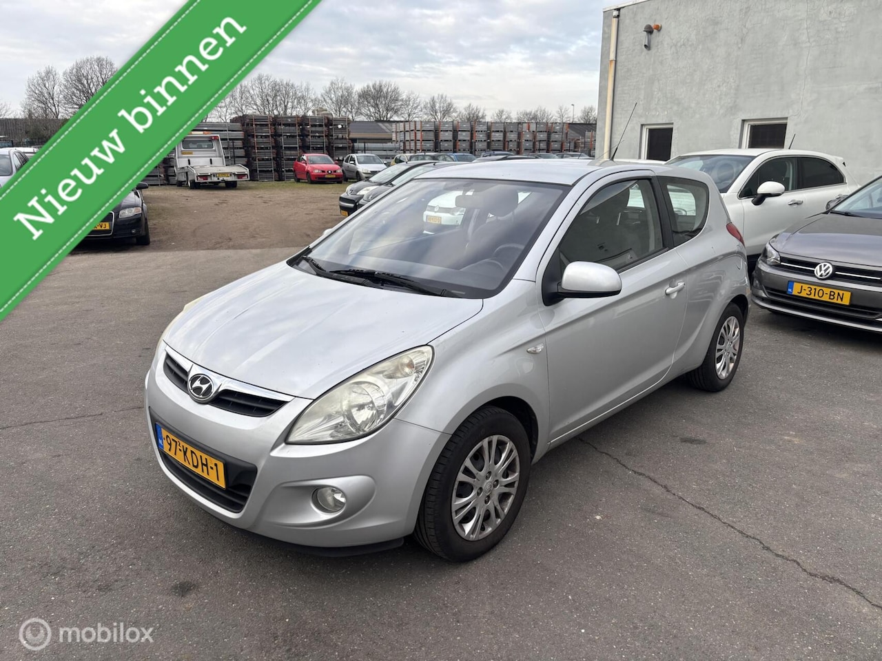 Hyundai i20 - 1.2i DynamicVersion 1.2i DynamicVersion - AutoWereld.nl