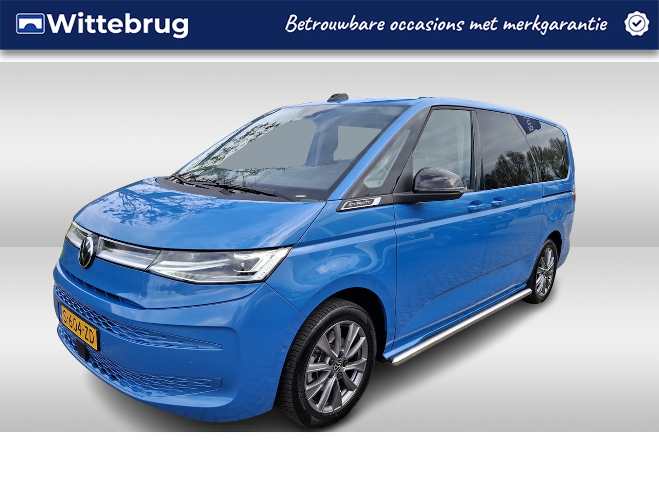 Volkswagen Multivan - L2H1 - Energetic 1.4 eHybrid  218 pk Panoramadak | IQ Light | Achteruitrijcamera | Stoelve - AutoWereld.nl
