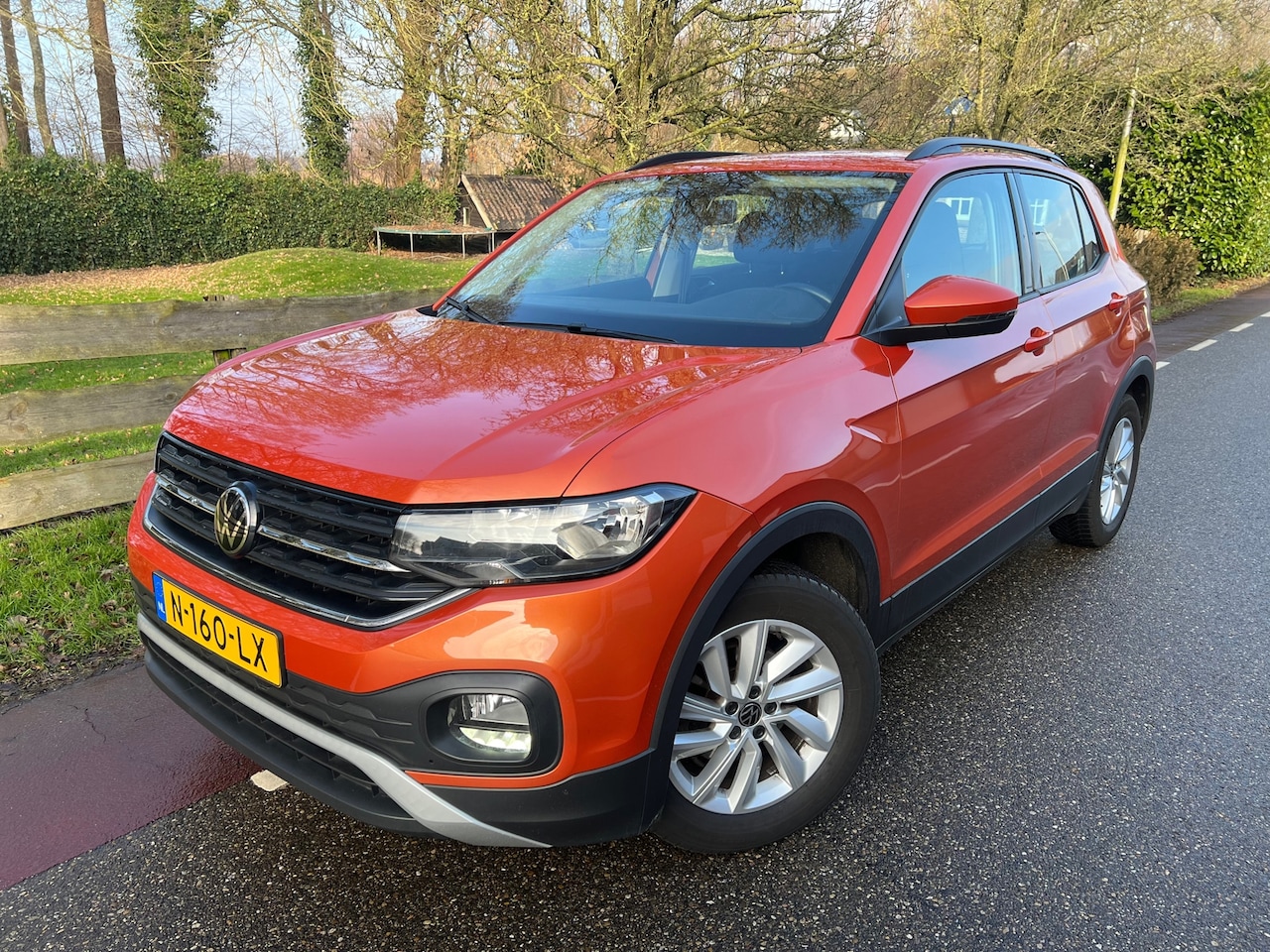 Volkswagen T-Cross - 1.0 TSI Life Navi Trekhaak Automaat Cruise - AutoWereld.nl