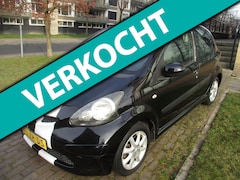 Toyota Aygo - 1.0-12V +