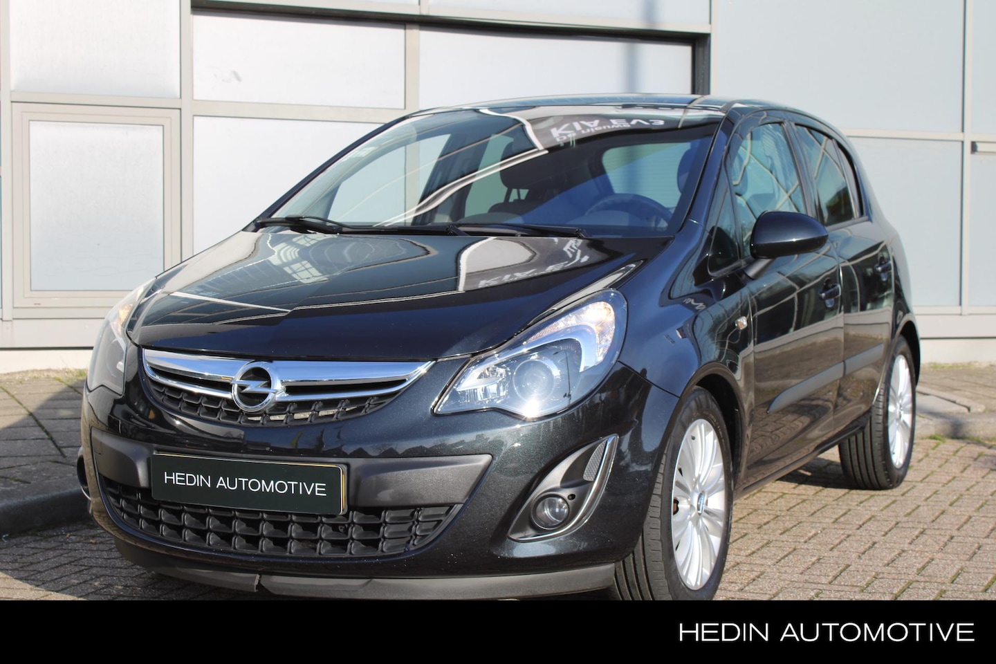 Opel Corsa - 1.4-16V Cosmo | Stoel+ stuurverwarming| 16" LM | Cruise Control | Dealeronderhouden - AutoWereld.nl