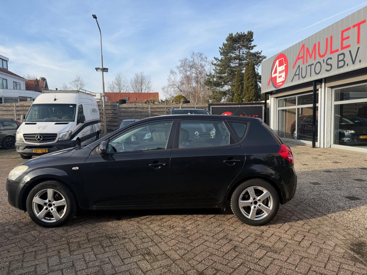 Kia Cee'd - 1.6,X-ecutive,90kw/122pk,Airco,2-2007 - AutoWereld.nl