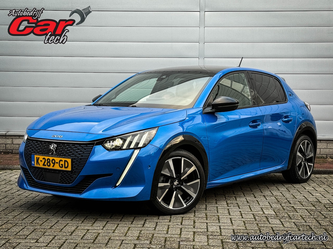 Peugeot e-208 - EV GT 350 50 kWh | Clima | Cruise | Navi | Panoramadak | Pdc | Led | 360 Camera | 3 fase l - AutoWereld.nl