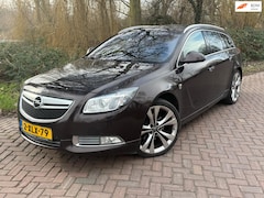 Opel Insignia Sports Tourer - 1.6 T Cosmo opc uitgevoerd bijna alle optie's 180 pk 2 Eig. Leer Navi, Panodak, 20 "lm enz