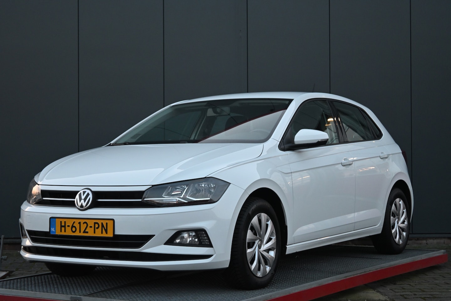 Volkswagen Polo - 1.0 MPI Comfortline 1.0 MPI Comfortline - AutoWereld.nl