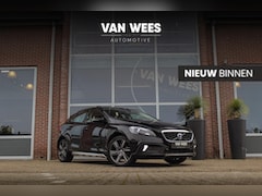 Volvo V40 Cross Country - 1.6 T4 Momentum | Automaat | 2e eigenaar | 180 pk | 18 inch | Xenon | Navi | Stoelverwarmi