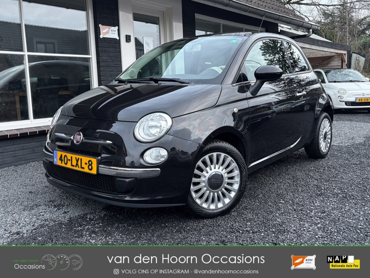 Fiat 500 - 1.2 Lounge AUTOMAAT | AIRCO | PANODAK | NAP - AutoWereld.nl