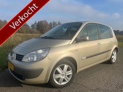 Renault Scénic - 1.6-16V Privilège Luxe