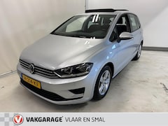 Volkswagen Golf Sportsvan - 1.2 TSI Highline- Automaat-Trekhaak afneembaar-Schuifdak-4 seizoensbanden-hoge zit-Navigat