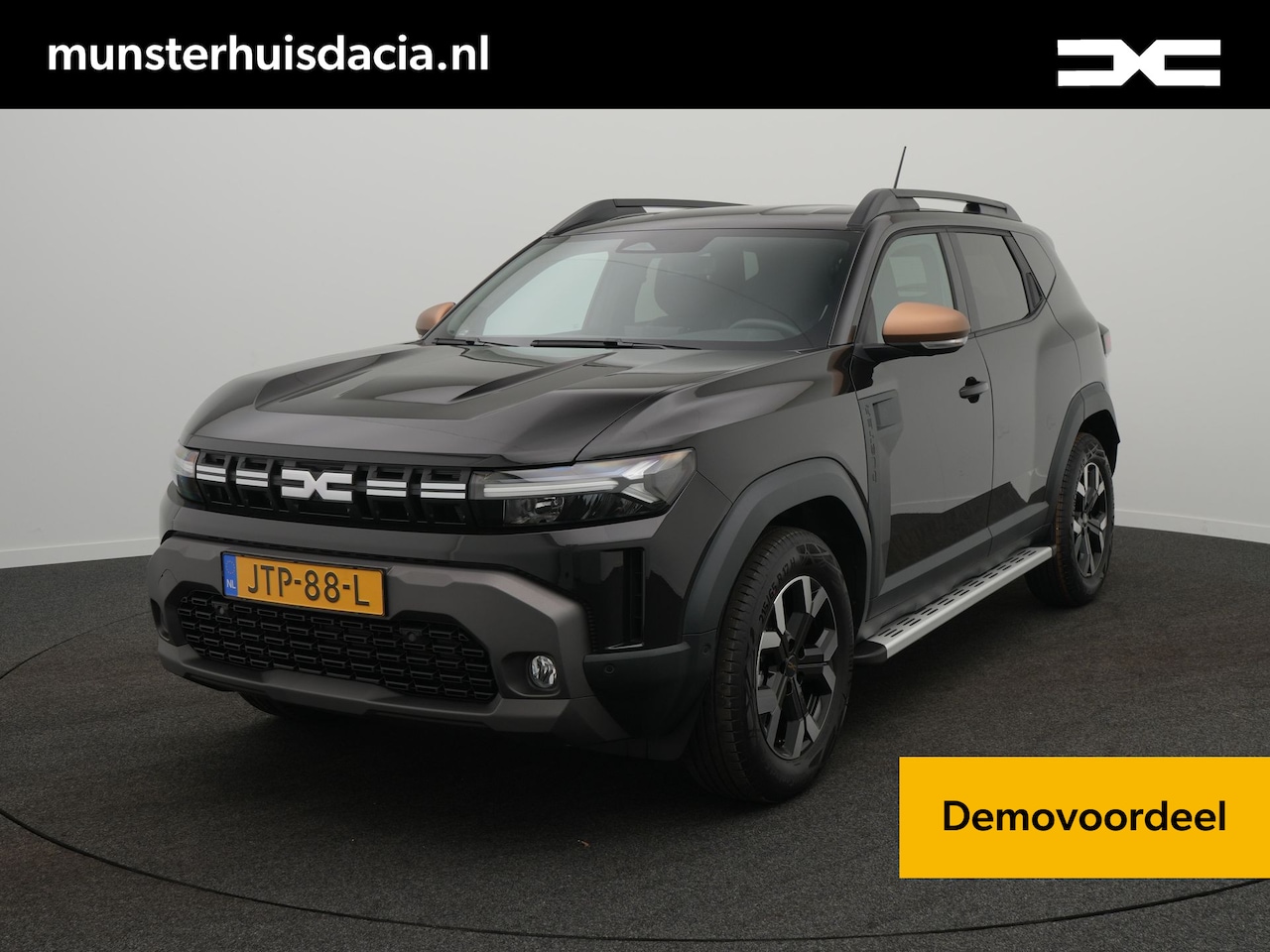 Dacia Duster - 1.6 Hybrid 140 Journey - Demo - Sidesteps - - AutoWereld.nl