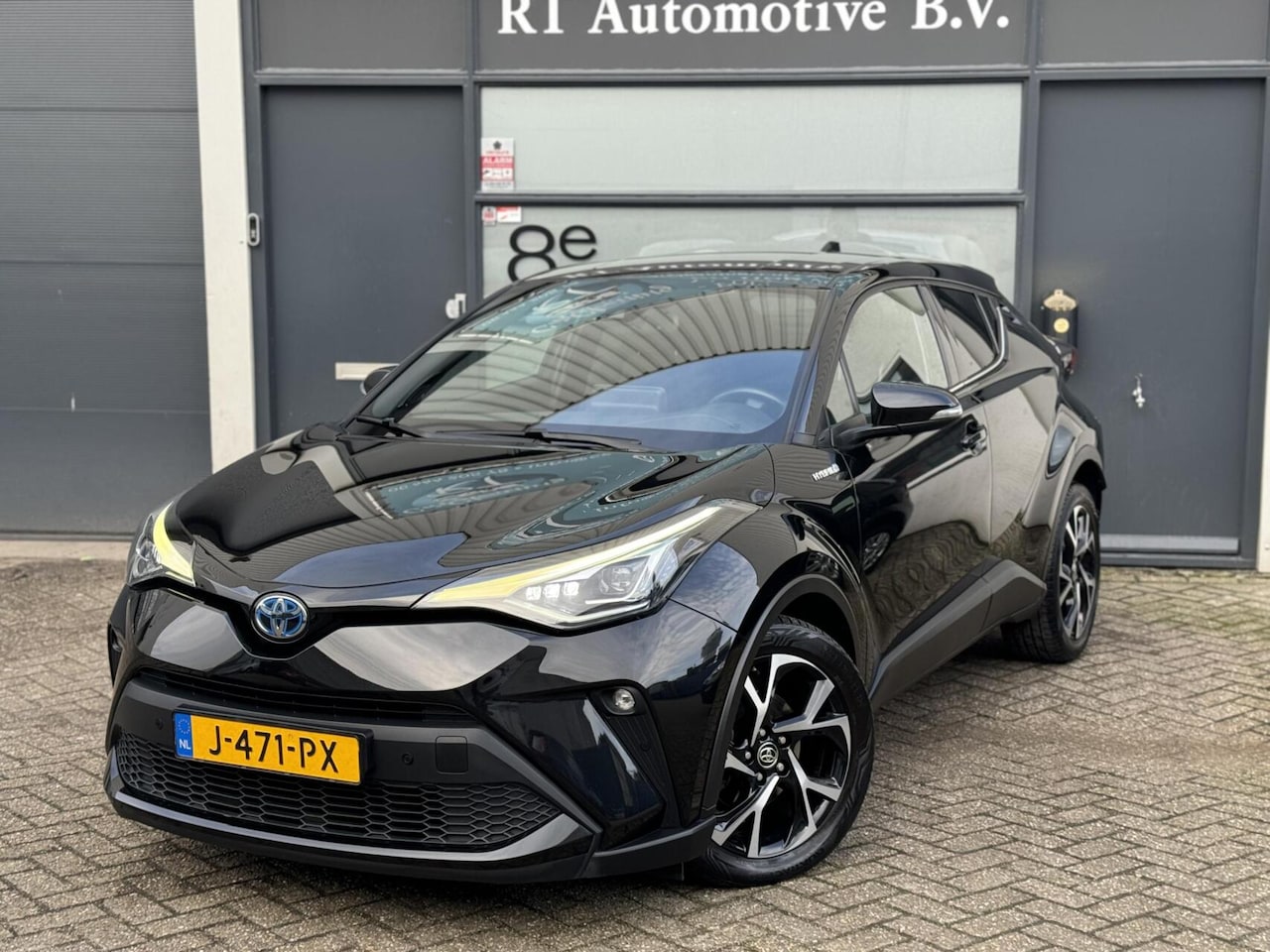 Toyota C-HR - 1.8 Hybrid LED / Camera / JBL Dealer OH - AutoWereld.nl