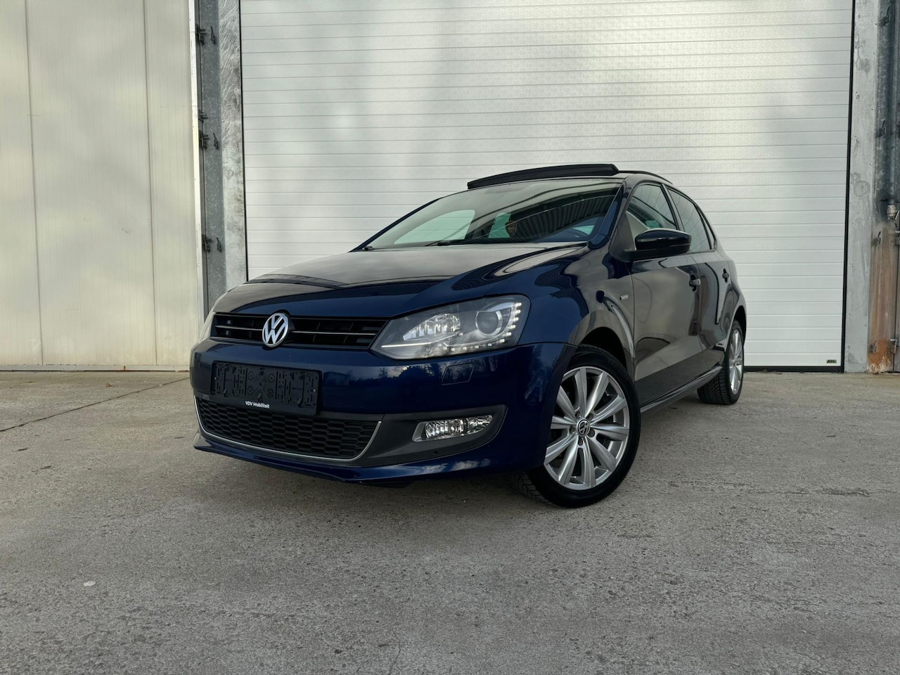 Volkswagen Polo - 1.2 TSI I Match I Pano I Led I Cruise - AutoWereld.nl