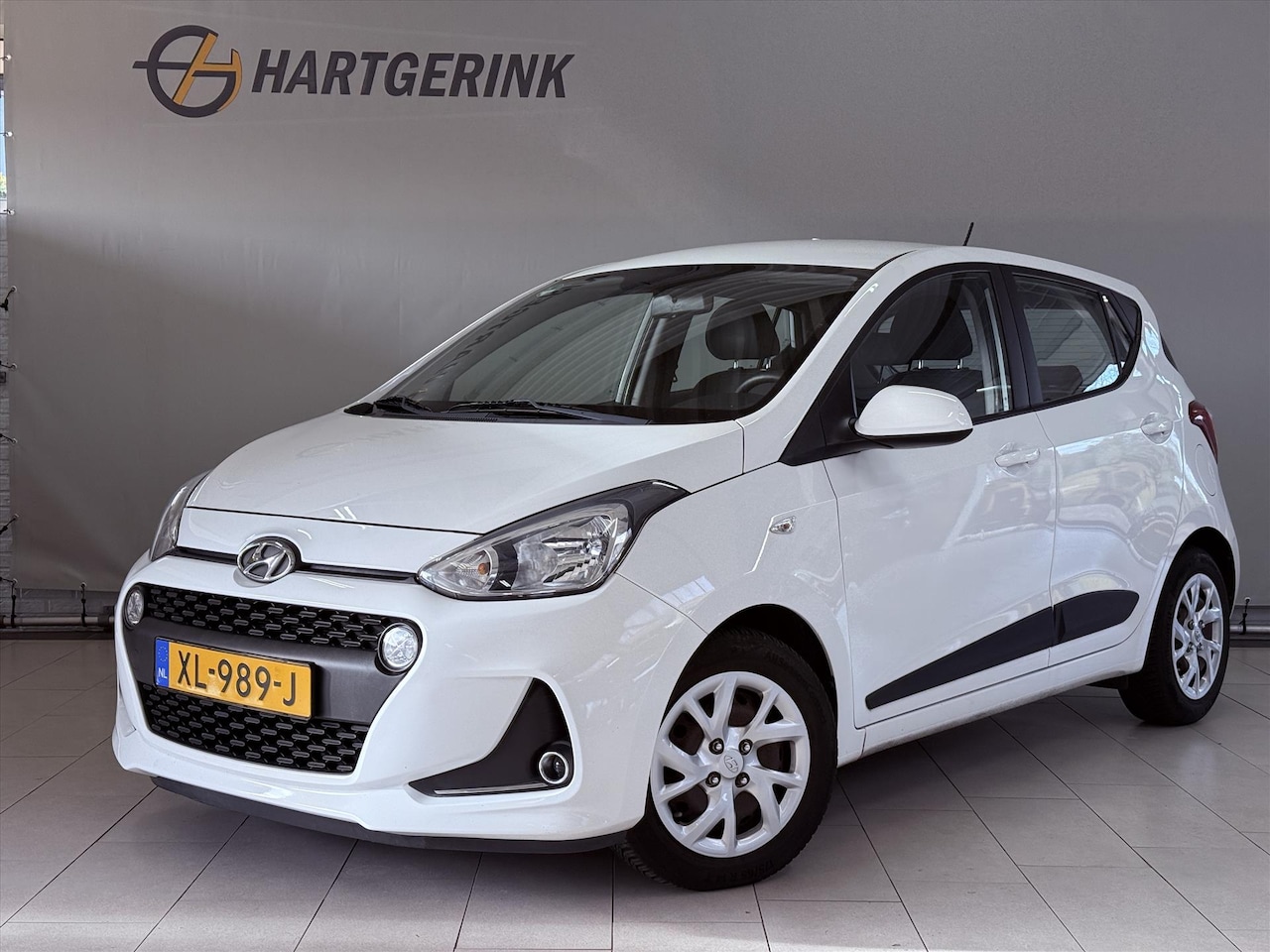 Hyundai i10 - 1.0i 66pk Comfort* Airco / Cruise / BT / All-season banden. - AutoWereld.nl