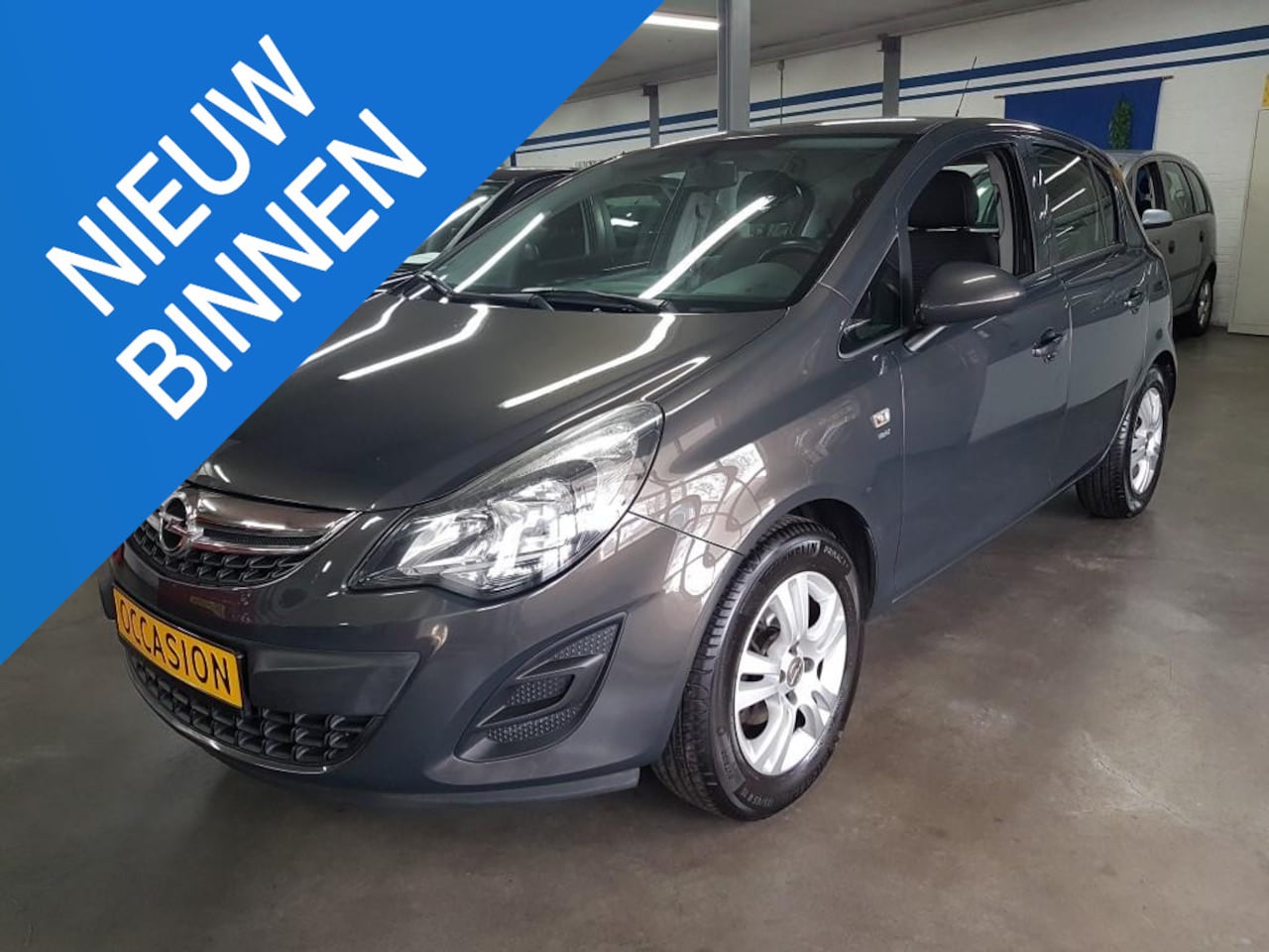 Opel Corsa - D 1200i 16V 5 DEURS AIRCO Half leder interieur - AutoWereld.nl