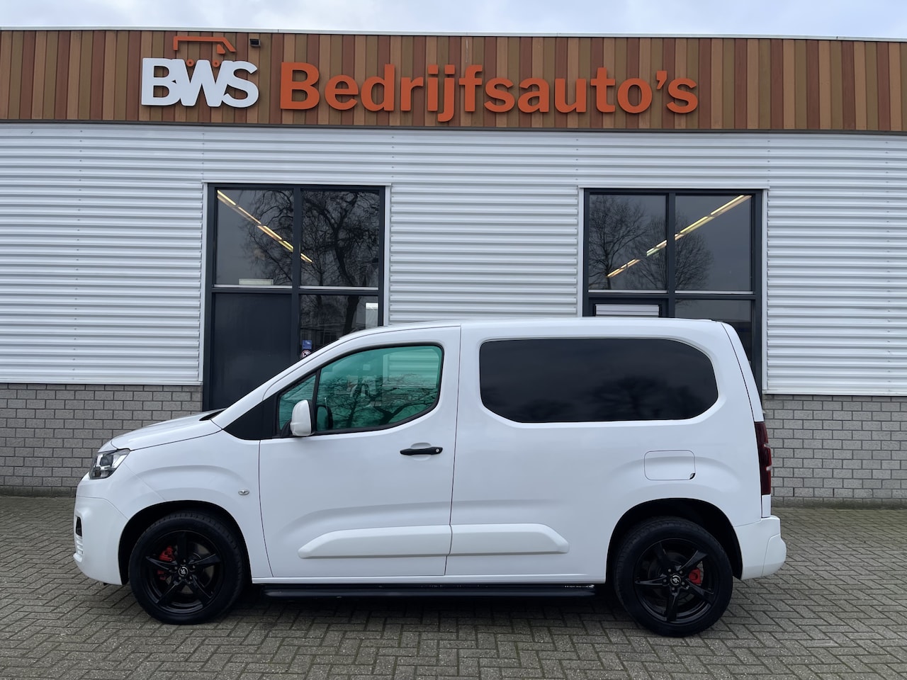 Citroën Berlingo - 1.5 BlueHDI Club automaat / € 11.950 marge / lease vanaf € / euro 6 diesel / airco / cruis - AutoWereld.nl