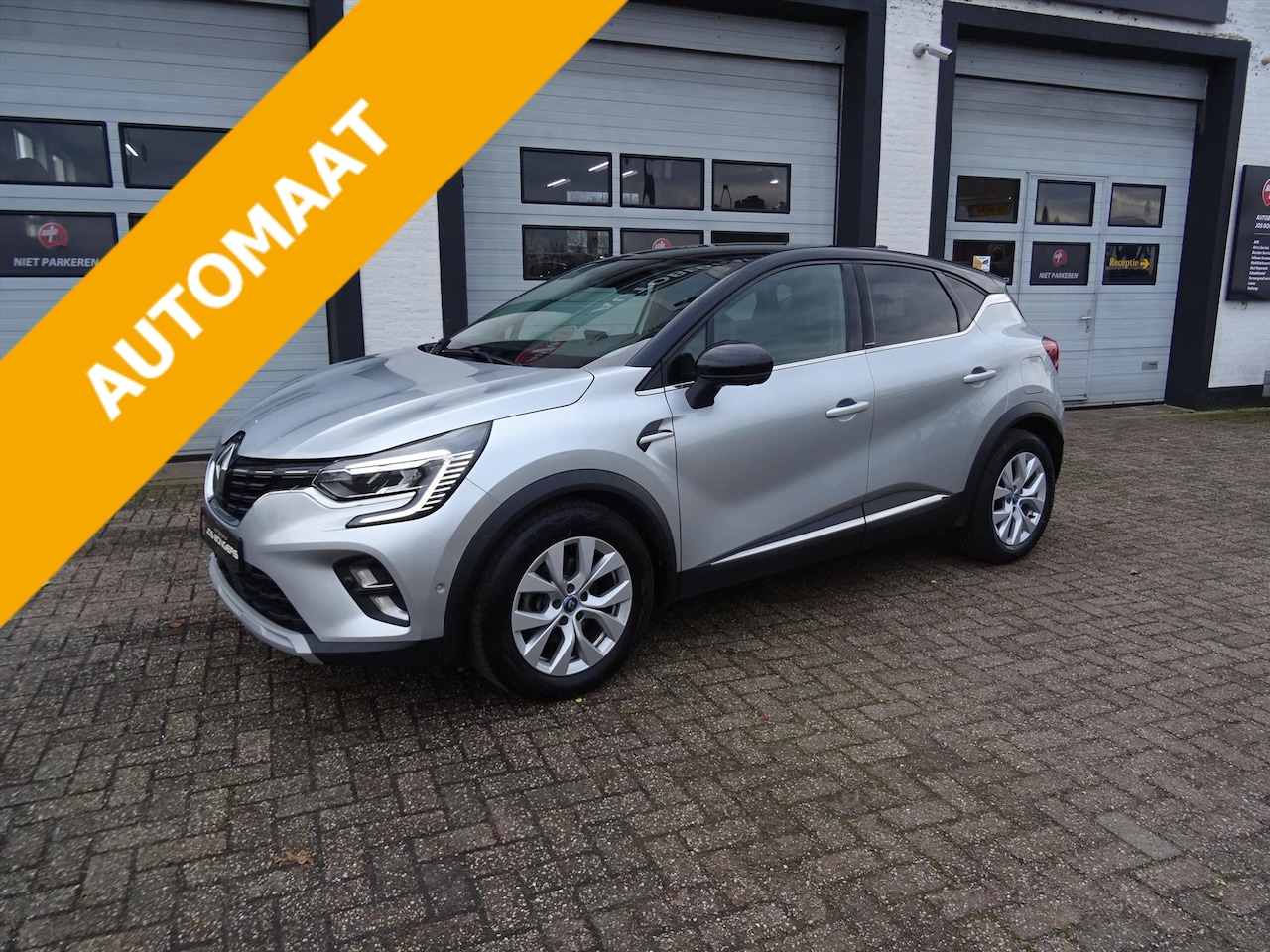 Renault Captur - E-Tech Plug-In Hybrid 160pk Intens - AutoWereld.nl