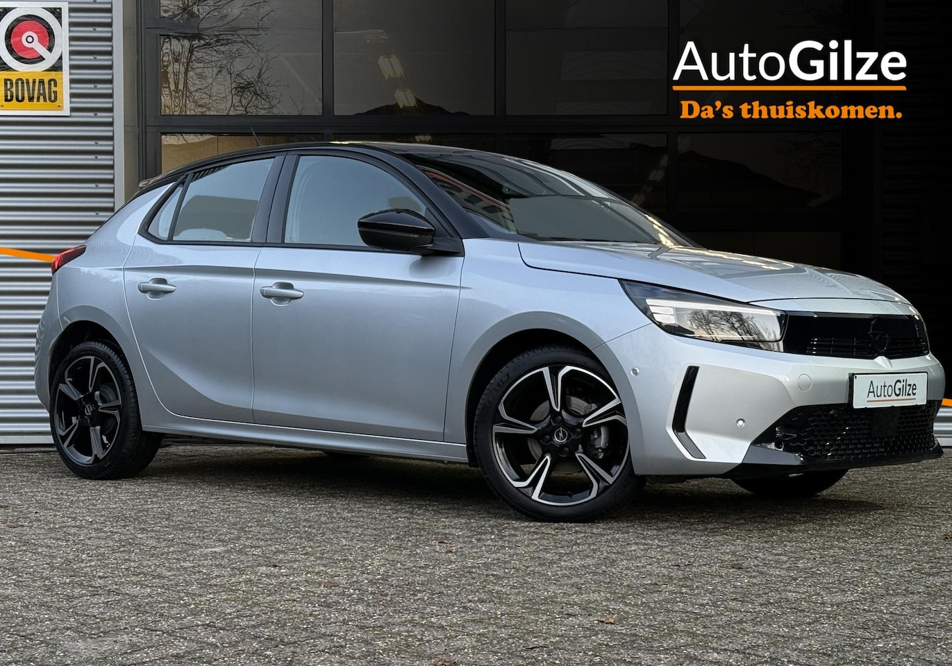 Opel Corsa - 1.2 GS l Stuurverwarming l Panoramadak l Camera l - AutoWereld.nl