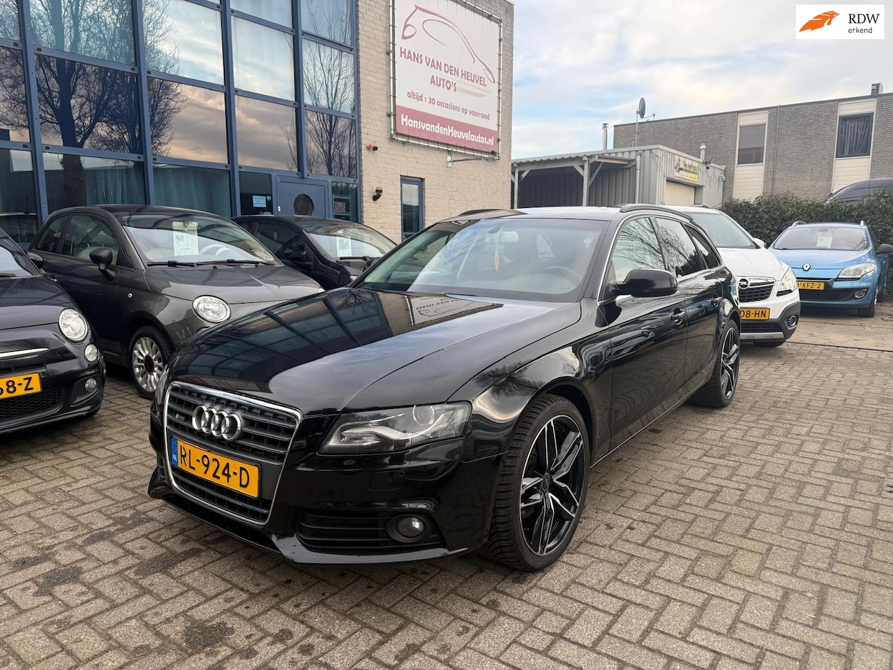 Audi A4 Avant - 1.8 TFSI Pro Line S 1.8 TFSI Pro Line S, Trekhaak, 19", Automaat, Apk 01/27 - AutoWereld.nl