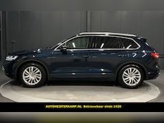 Volkswagen Touareg - 3.0 TDI Elegance Grijs Kenteken ACC Luchtvering Comfortstoelen Trekhaak