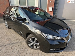 Nissan LEAF - Tekna 40 kWh / Navi / Bose / Camera / PDC / Leder
