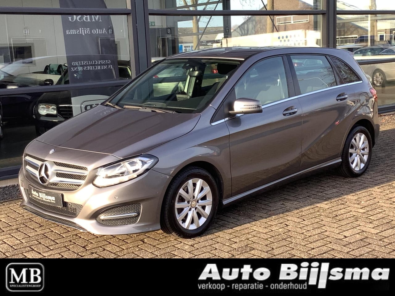 Mercedes-Benz B-klasse - 180 Blue Efficiency 180 Blue Efficiency, navi, stoelverwarming, face lift, - AutoWereld.nl