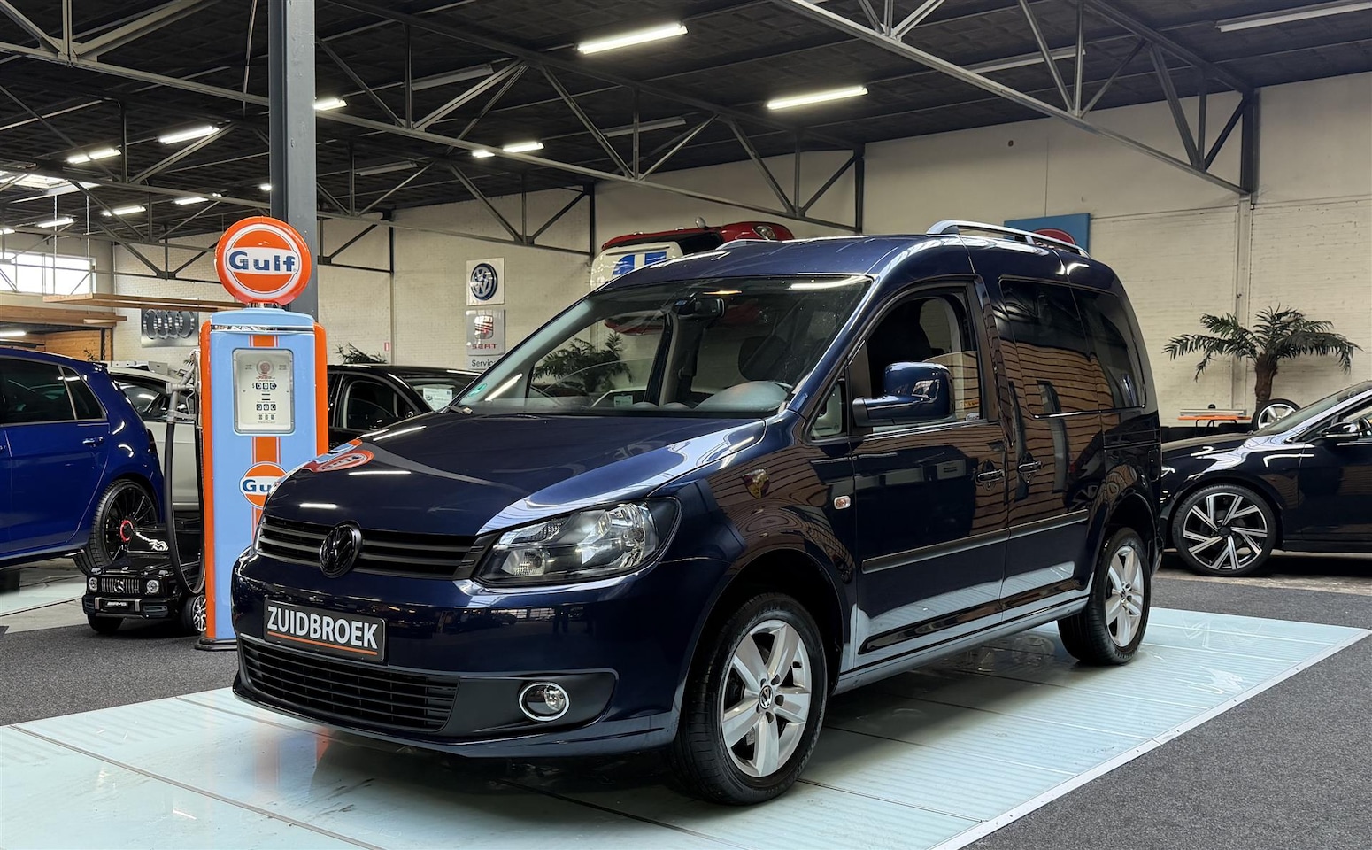 Volkswagen Caddy - 1.2 Uniek! 5-persoon! Navi! Clima! Benzine! - AutoWereld.nl