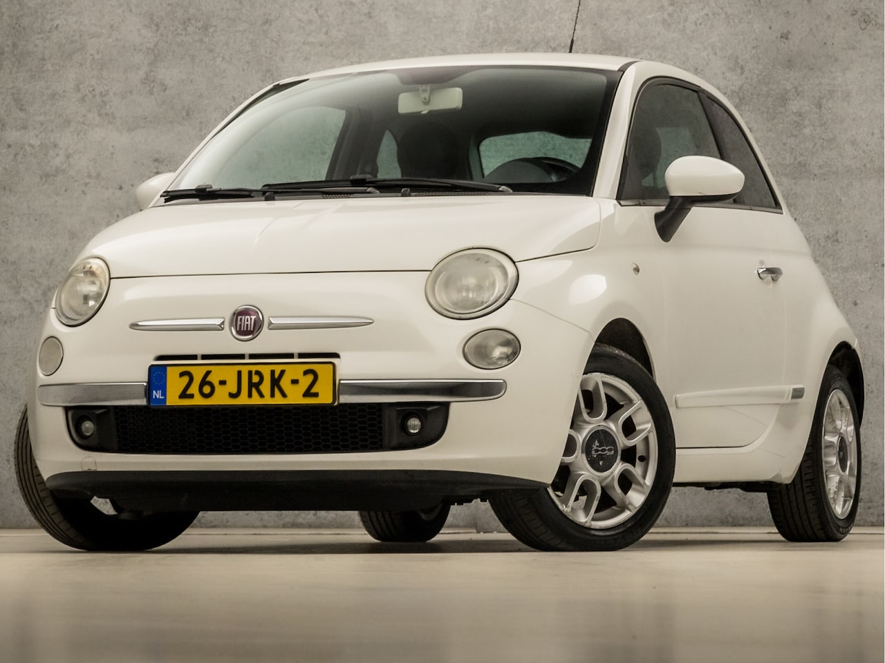 Fiat 500 - 1.2 Sport (AIRCO, LEDER, LM VELGEN, SPORTSTOELEN, GETINT GLAS, NIEUWE APK, NIEUWSTAAT) - AutoWereld.nl