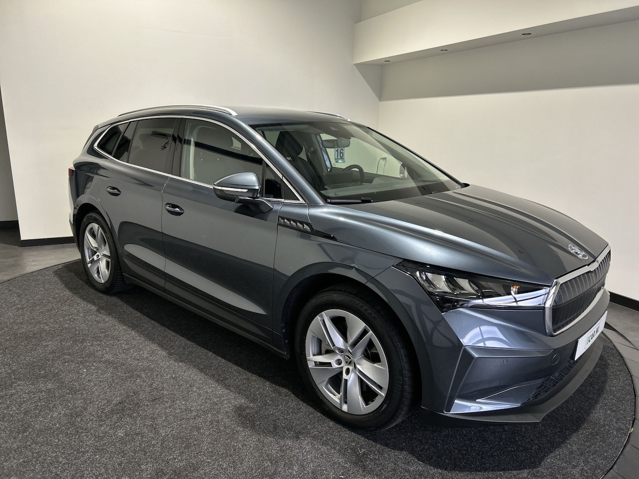 Skoda Enyaq iV - 80 Assistentiepakket, Comfortpakket, Sportpakket, trekhaak elektr. uitklapbaar Wordt verwa - AutoWereld.nl