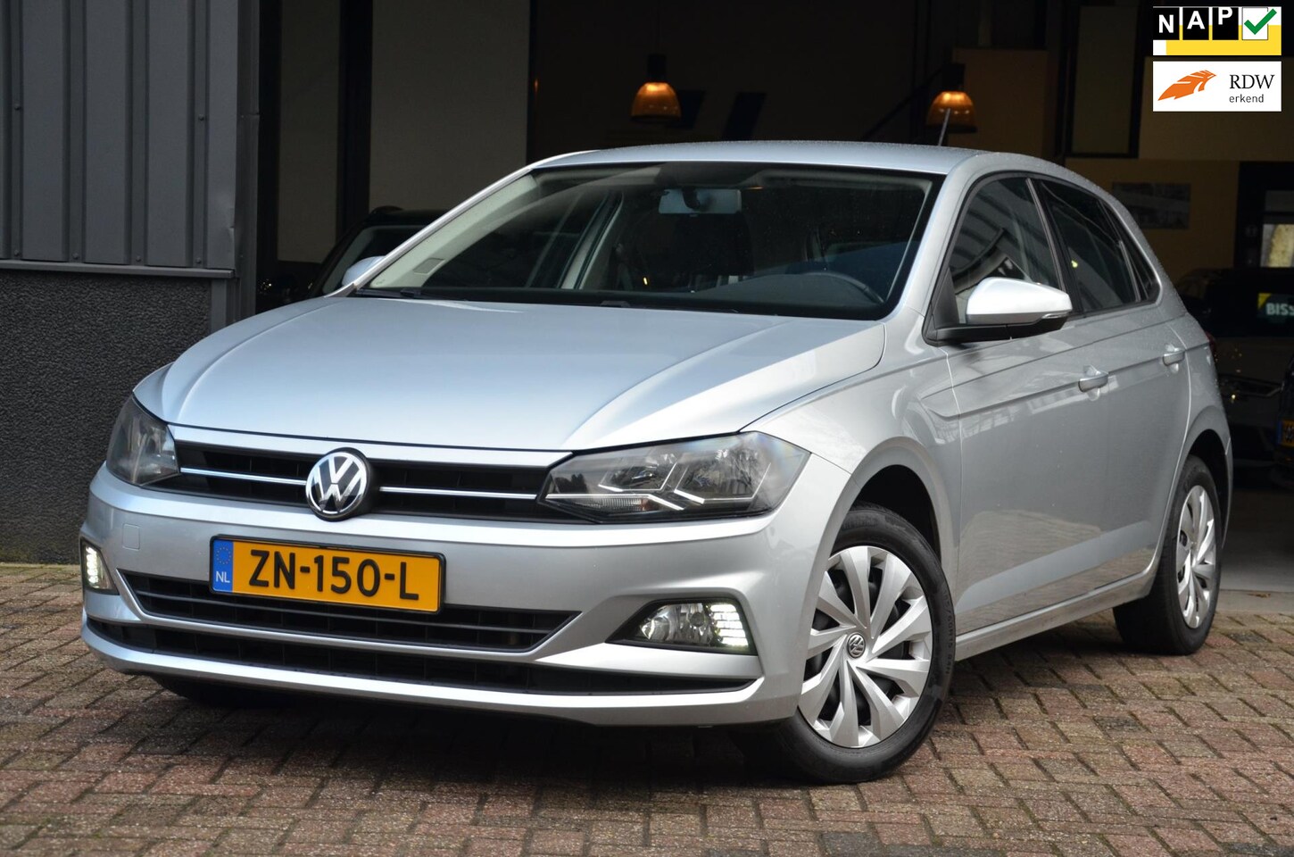Volkswagen Polo - 1.0 TSI Comfortline ACC|CarPlay|APK 09/27 - AutoWereld.nl