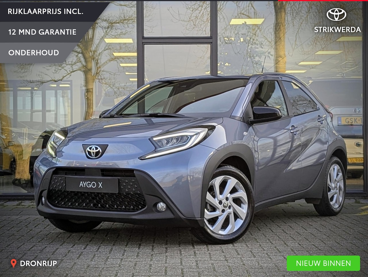 Toyota Aygo X - 1.0 VVT-i MT first | Stoelverwarming | Climate Control | Camera | Led | ACC | Licht- regen - AutoWereld.nl