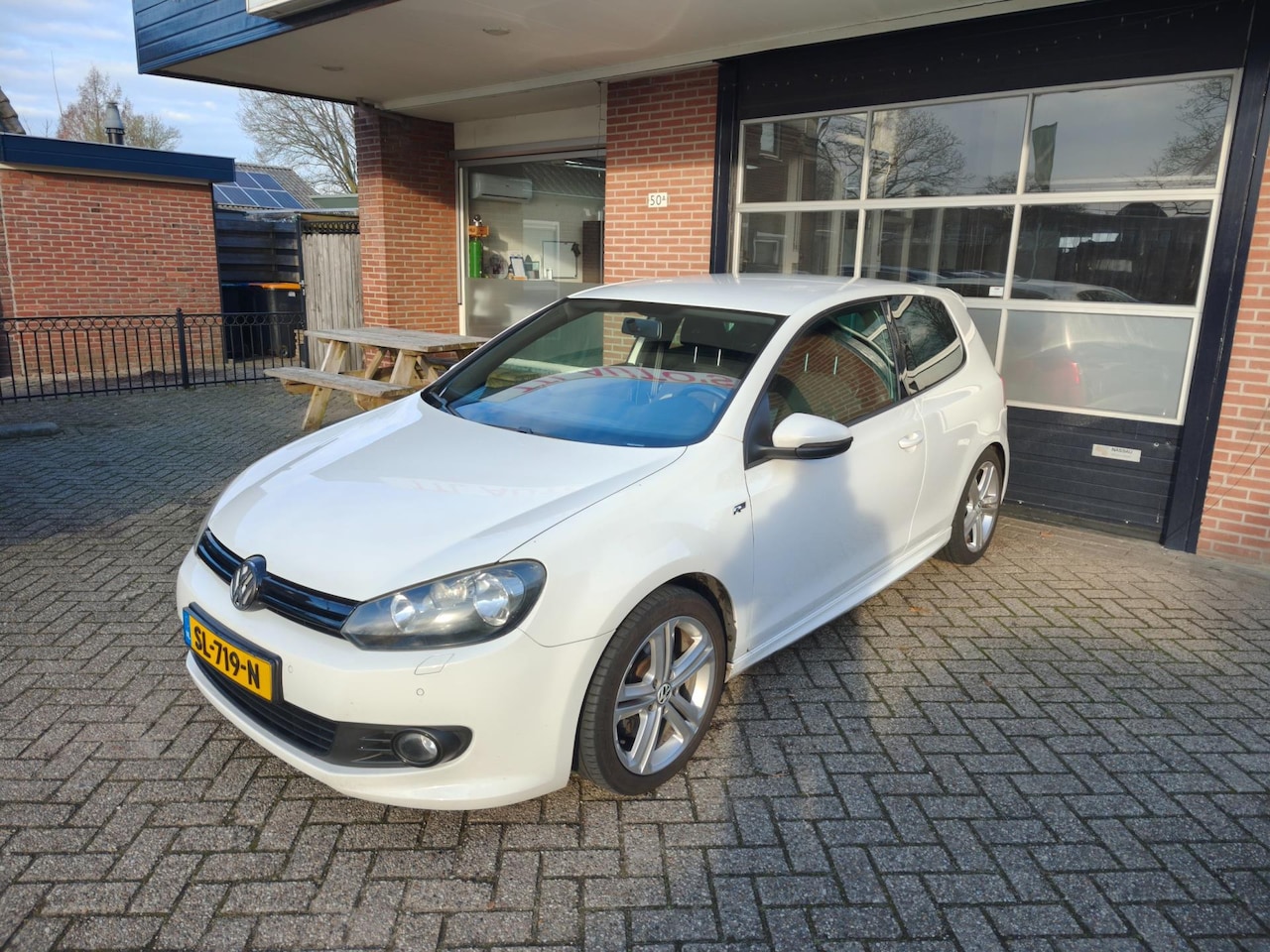 Volkswagen Golf - 1.4 TSI R Line, 161pk!, Trekhaak, Stoelverwarming, PDC, Cruisecontrol, Clima, - AutoWereld.nl