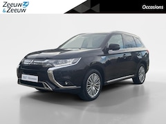 Mitsubishi Outlander - 2.4 PHEV Pure+ Applecarplay | Dealer onderhouden | Achteruitrijcamera | PDC voor en achter