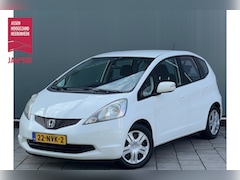 Honda Jazz - BWJ 2009 | 1.4 100PK Comfort AUTOMAAT | TREKHAAK | CLIMA | EL PAKKET | STUURBEKR |