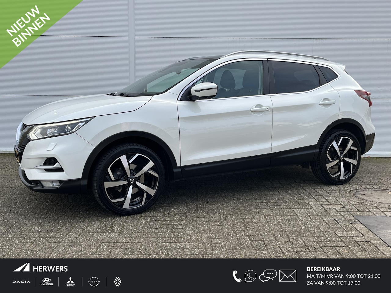 Nissan Qashqai - 1.3 DIG-T Tekna + / afneembare Trekhaak (1500 kg) / Apple Carplay/Android Auto / Lichtmeta - AutoWereld.nl