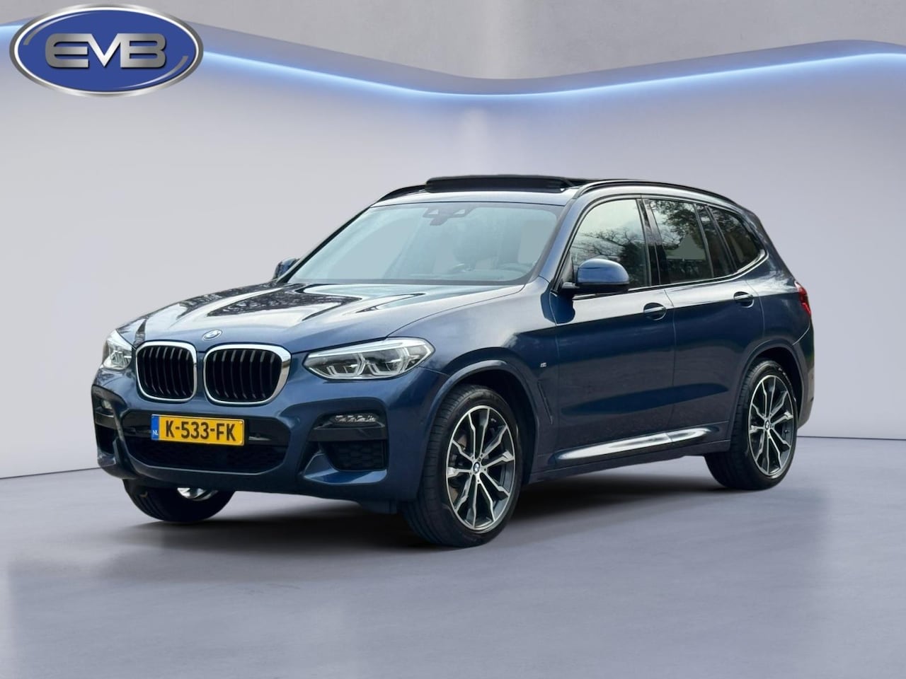 BMW X3 - XDrive20i High Executive M-sport pakket, panoramadak, vele opties, eerste eigenaar, NL aut - AutoWereld.nl