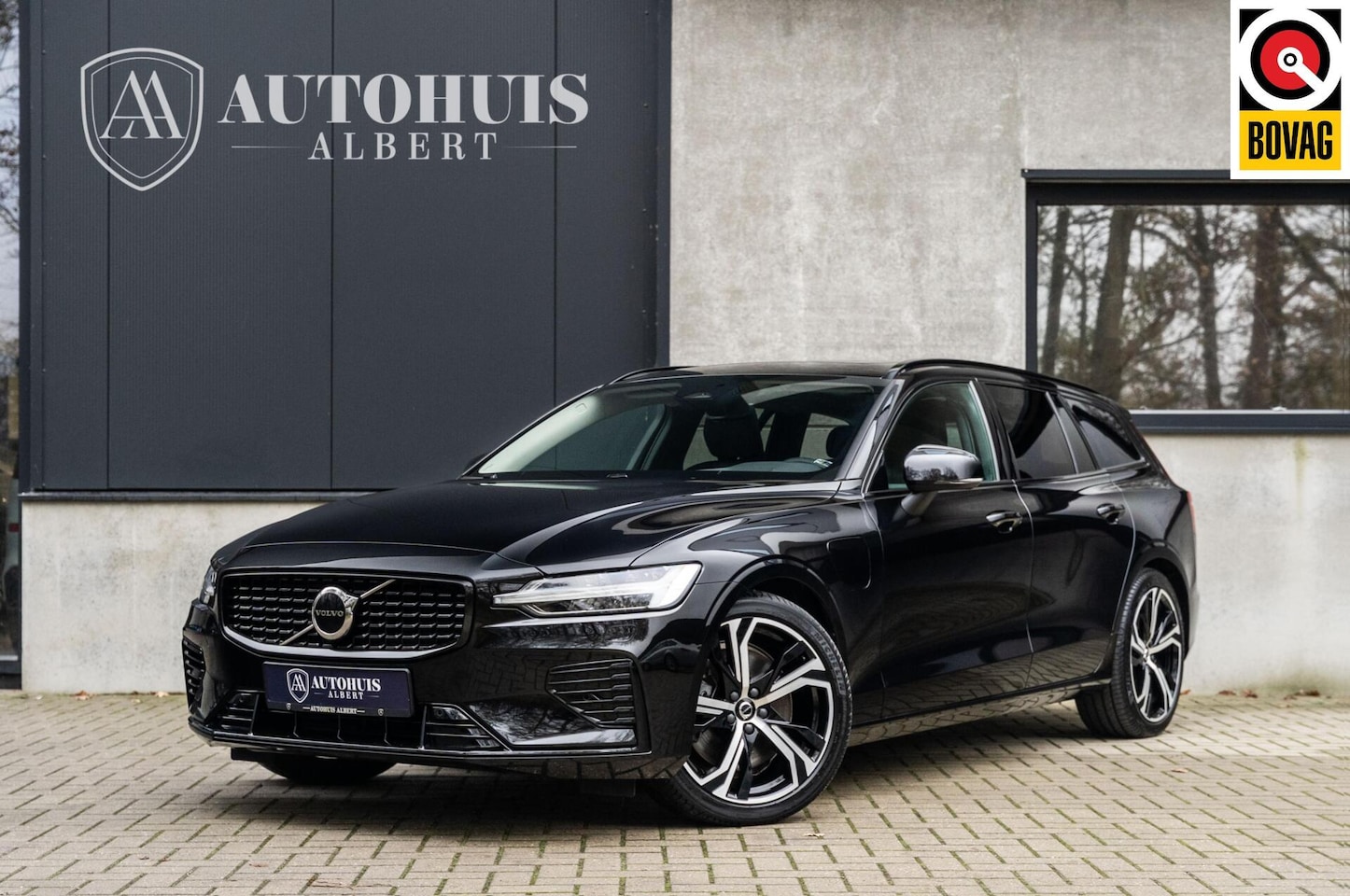 Volvo V60 - 2.0 T6 Recharge AWD Plus Dark H&K Pano 19'' ACC - AutoWereld.nl