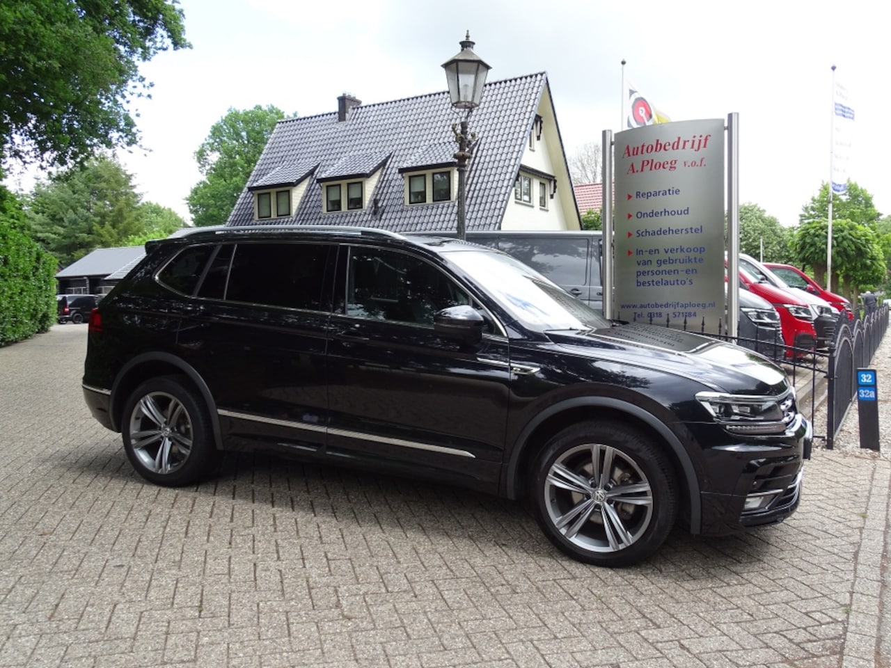 Volkswagen Tiguan Allspace - 1.5 TSI HL Bus R-Line 7 Zit Vol optie 1e eig - AutoWereld.nl