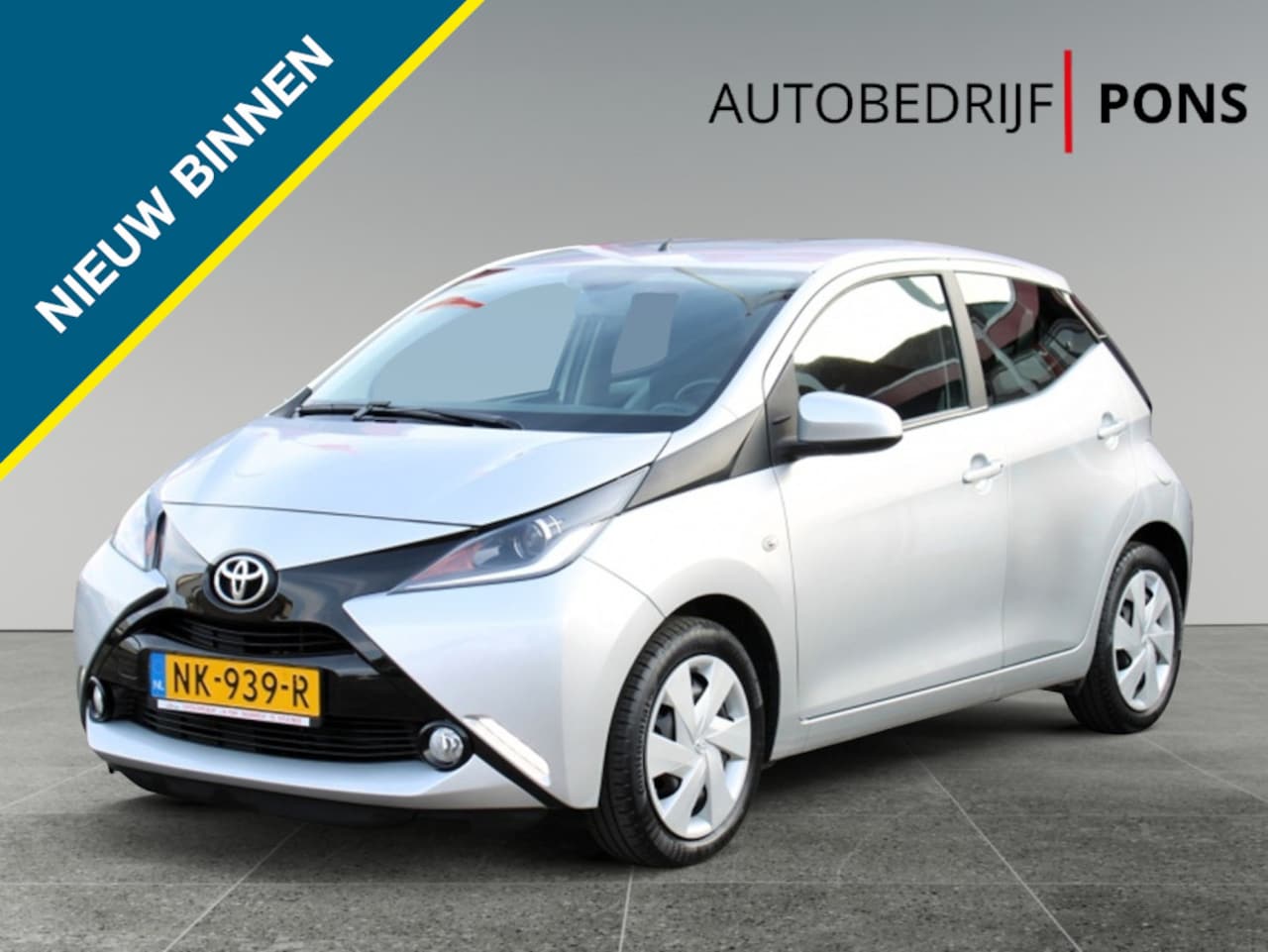 Toyota Aygo - 1.0 VVT-i x-play 1.0 VVT-i x-play - AutoWereld.nl