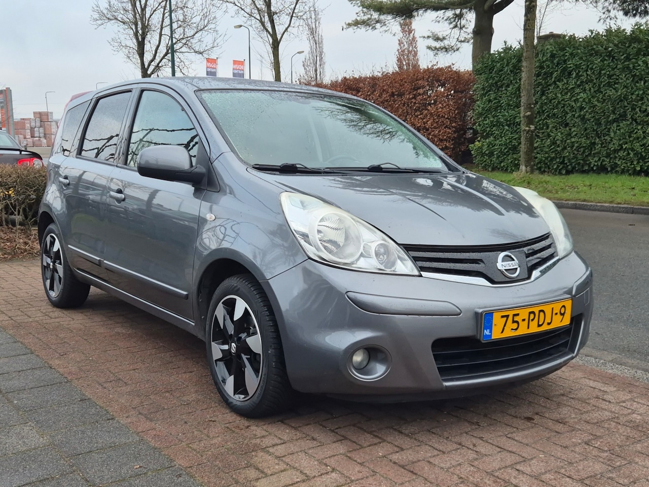 Nissan Note - 1.4 Life + Ruim, hoge instap, Airco - AutoWereld.nl