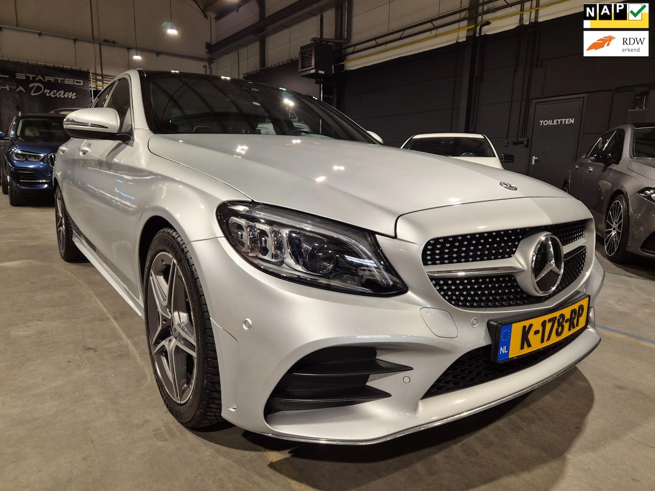 Mercedes-Benz C-klasse - 180 Business Solution AMG - Panoramadak - Leder - Navi - Camera - NL Auto - Incl BTW - AutoWereld.nl