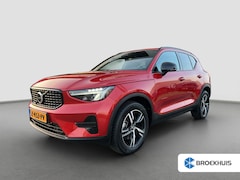 Volvo XC40 - 2.0 B4 197pk Plus Dark | Camera | Carplay | Premium Audio | Adaptive cruise control | Elek