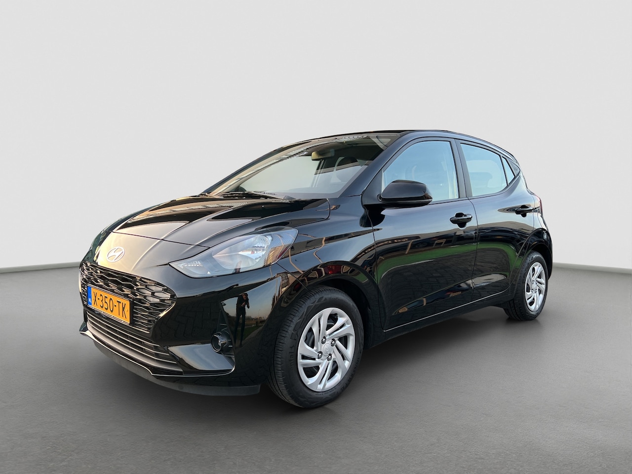 Hyundai i10 - 1.0 66pk Comfort Smart | LED | Airco | Carplay | Camera | Navigatie | Bluetooth | Cruiseco - AutoWereld.nl