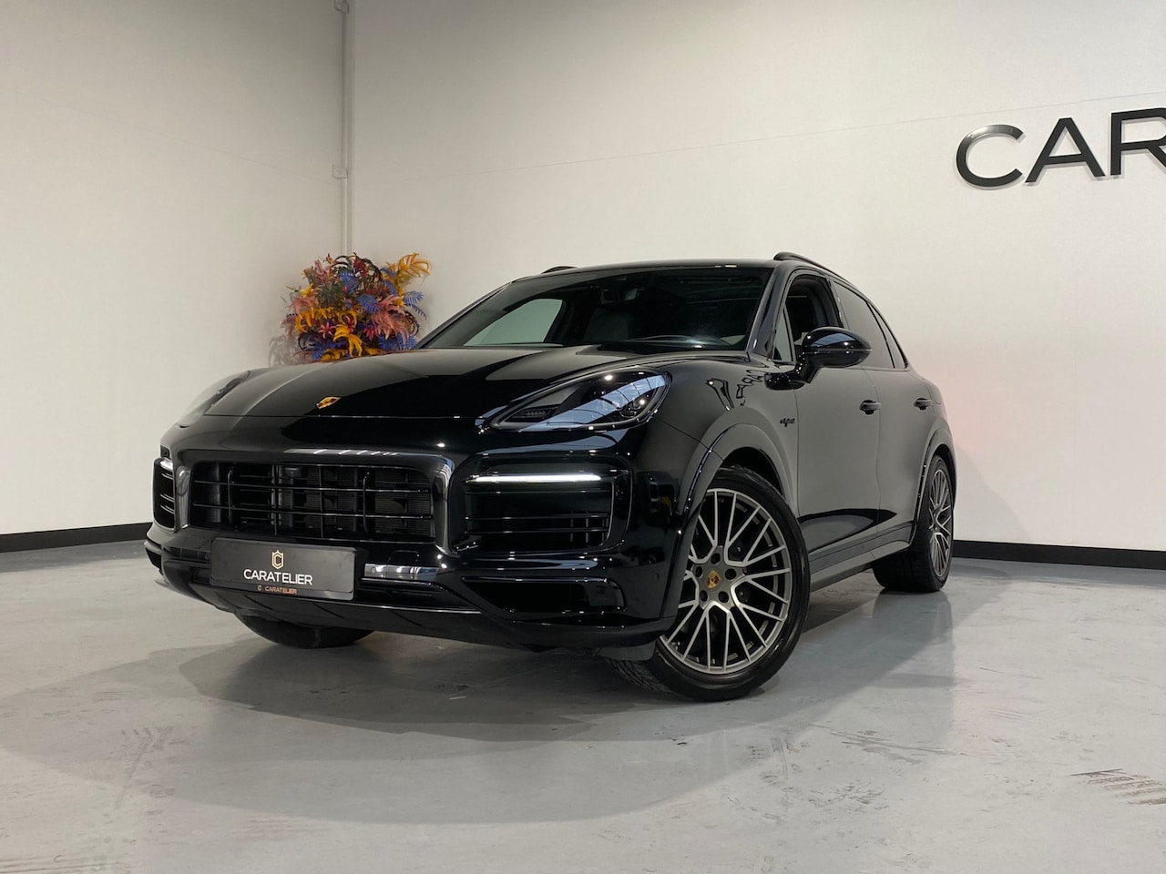 Porsche Cayenne - 3.0 E-Hybrid / Platinum Ed / Sport-Design / Pano / Bose - AutoWereld.nl