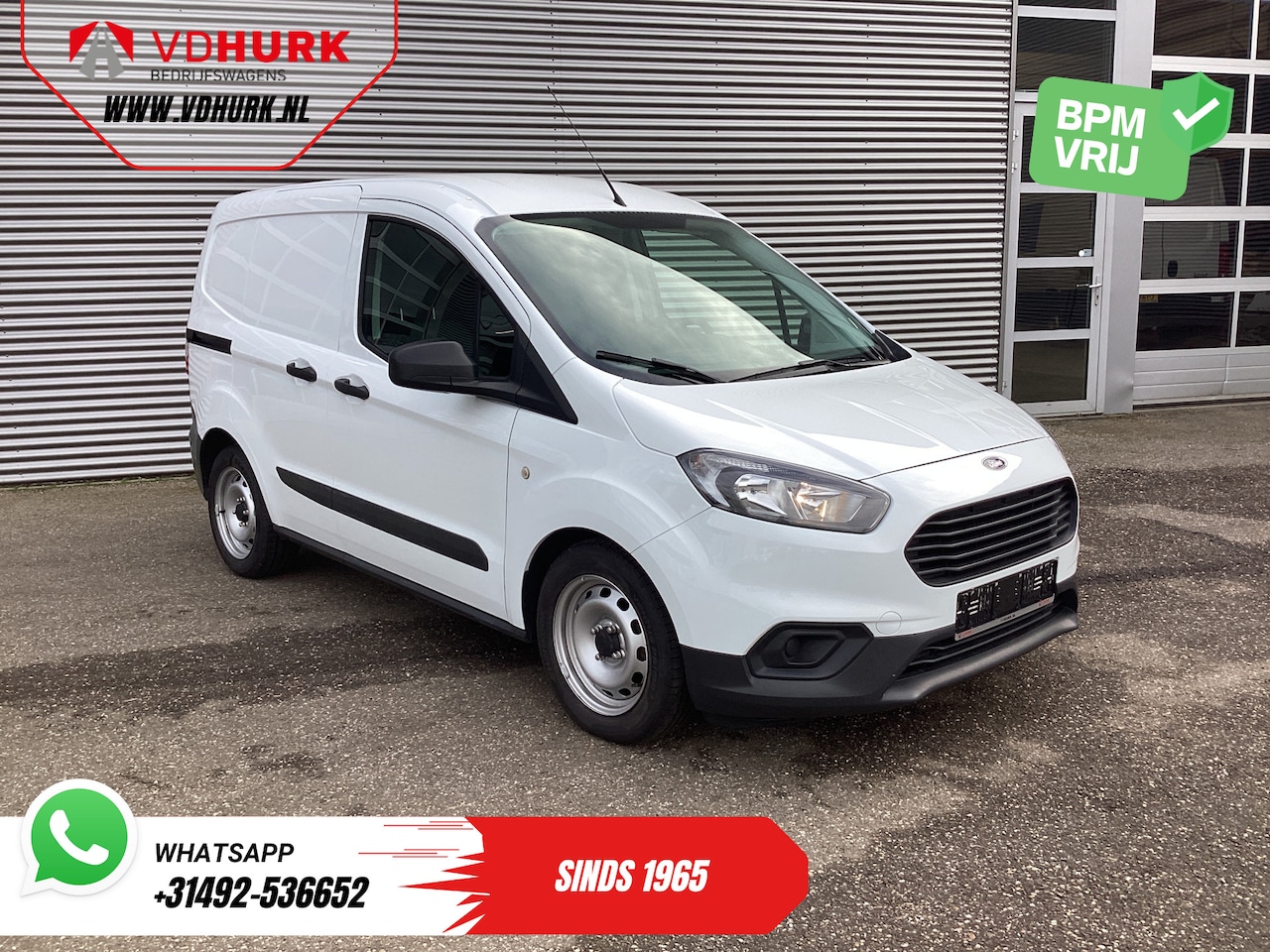 Ford Transit Courier - 1.0 BENZINE 100 pk Dealer Onderhouden/ Airco/ DAB/ Bluetooth - AutoWereld.nl
