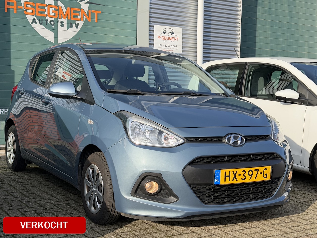 Hyundai i10 - 1.0i i-Motion Comfort / Clima/ Navi / Cruise / Parkeersensoren - AutoWereld.nl