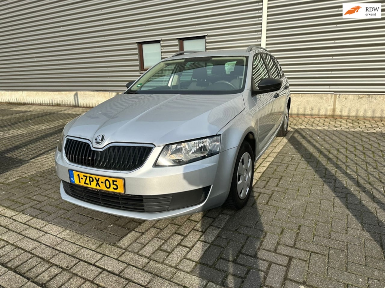 Skoda Octavia Combi - 1.2 TSI Greentech Active 1.2 TSI Greentech Active - AutoWereld.nl