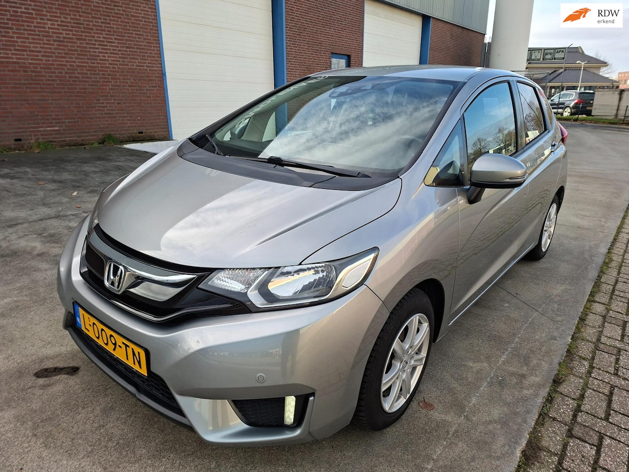 Honda Jazz - 1.3 i-VTEC Comfort pas gr beurt gehad rkn.aanwezich - AutoWereld.nl