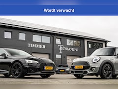 BMW 1-serie - 118i Business Edition Plus M Sport - Panoramadak - 18 inch -Lederen bekleding Stoel verwar